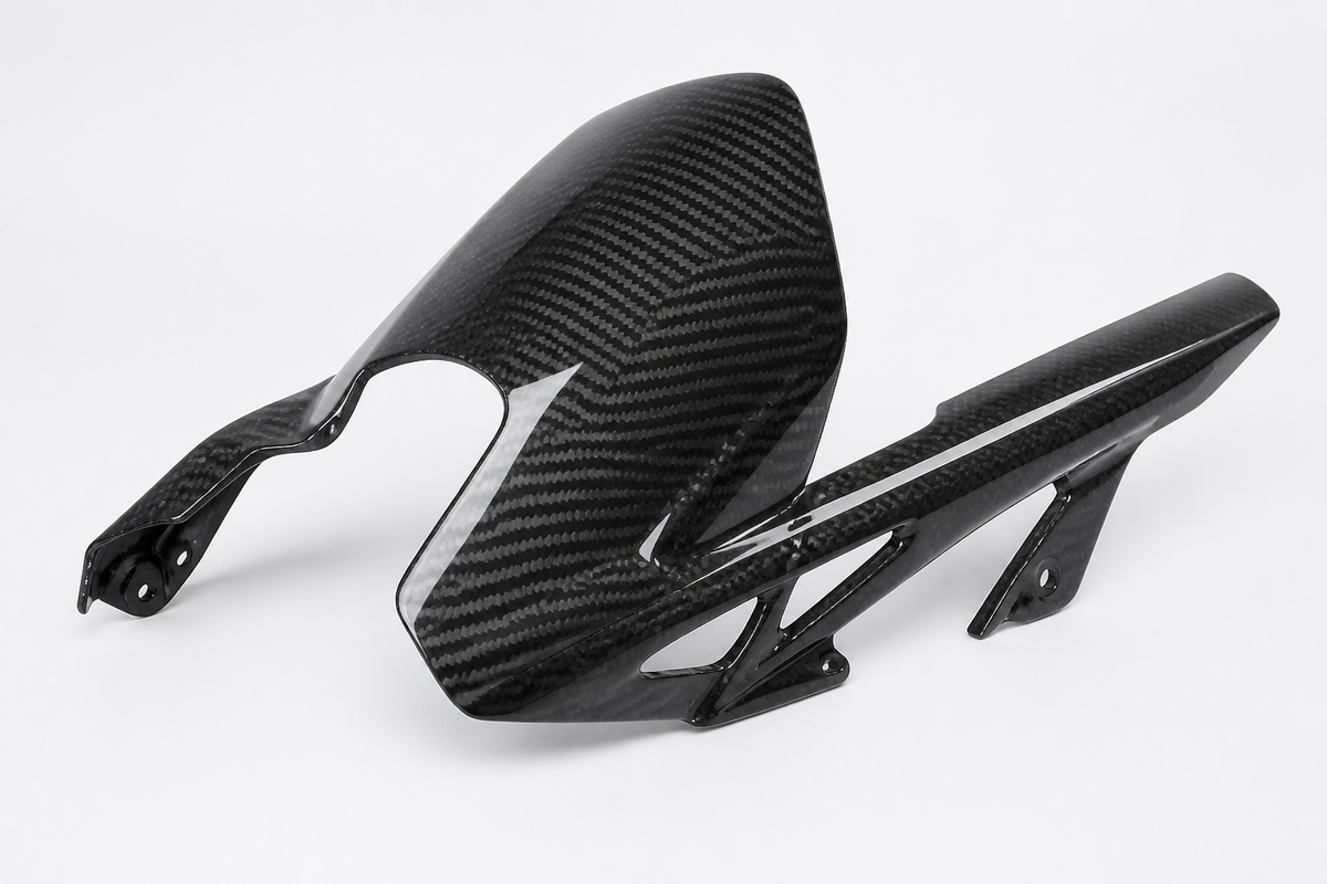 Kawasaki Z1000 one-piece dry carbon fiber Rear Hugger with Chain Guard – product view