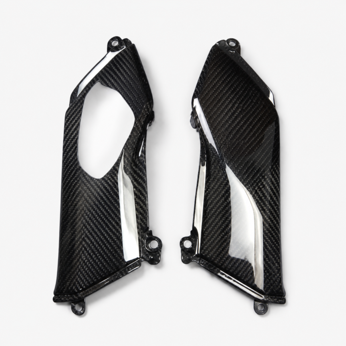 Kawasaki Z900 dry carbon fiber Outer Tank Side Covers – product view