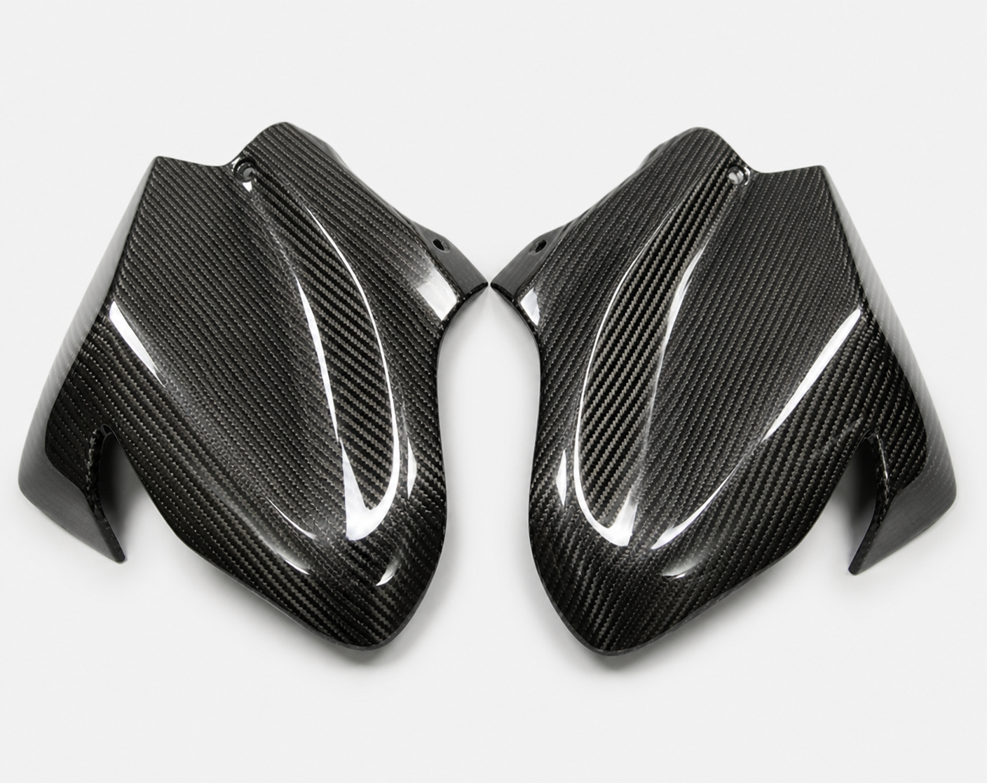 Kawasaki Z900 dry carbon fiber Tank Side Covers – product view
