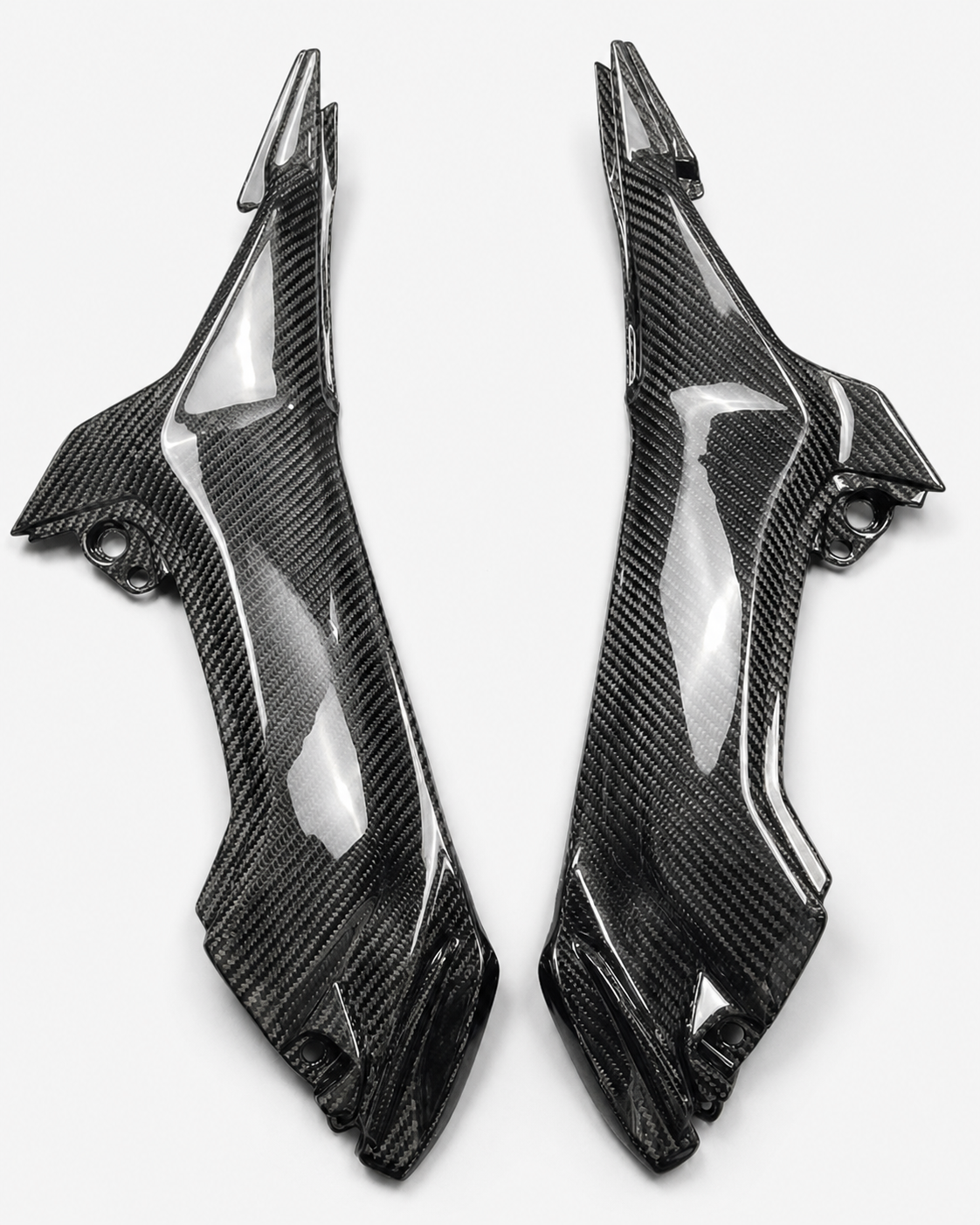 Kawasaki Z900 dry carbon fiber Under-Seat Side Panels – product view