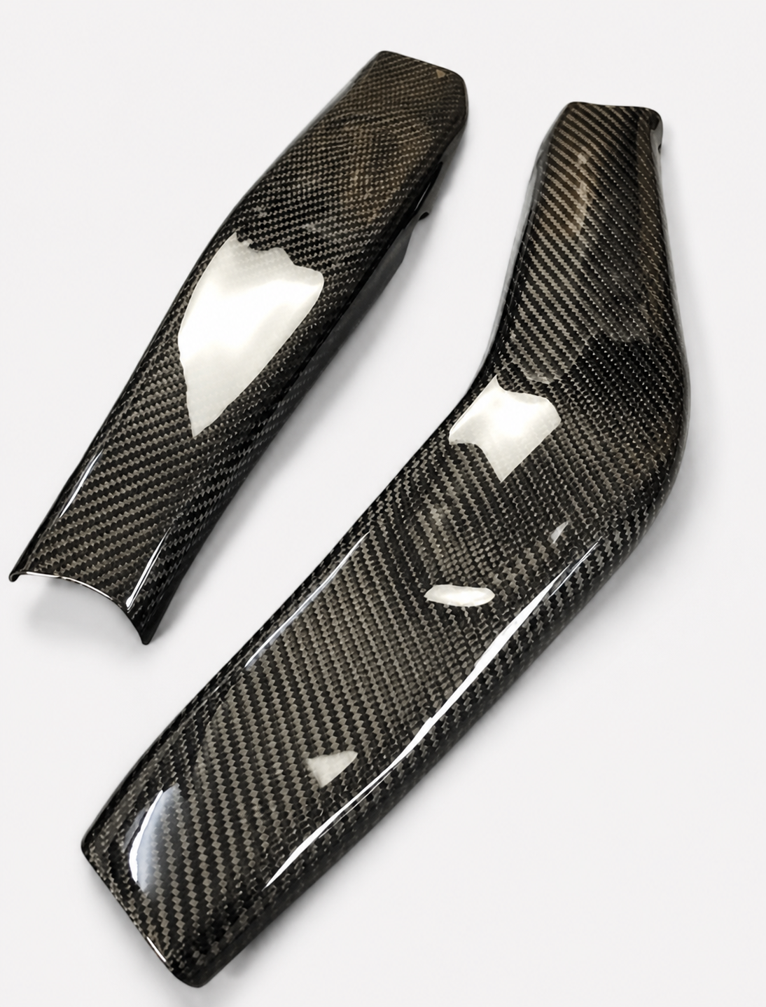 Kawasaki Ninja ZX-4R / ZX-4RR dry carbon fiber Swingarm Covers – product view