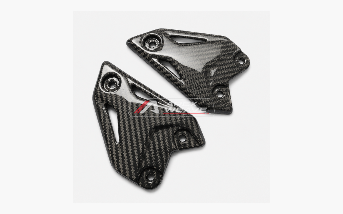 Kawasaki Z900 2025–2026 Dry Carbon Fiber Heel Guards product image